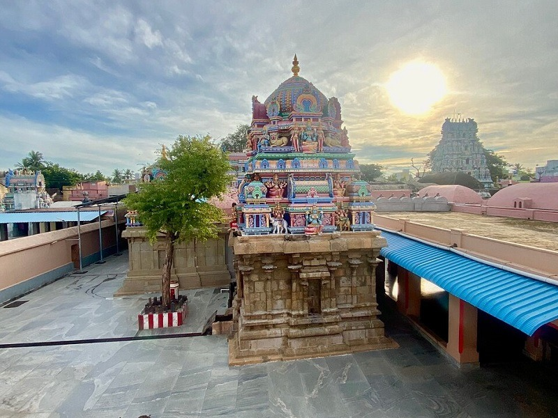Bangaru Kamakshi Amman Temple