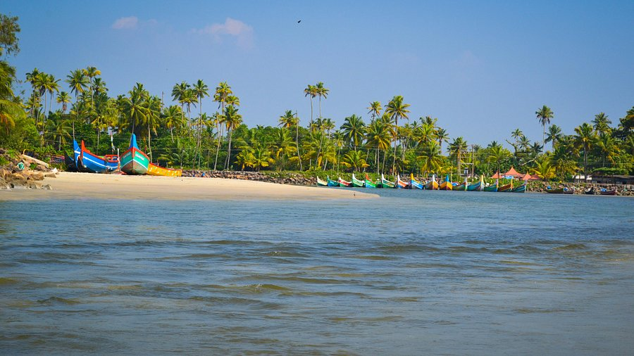 Andhakaranazhi Beach